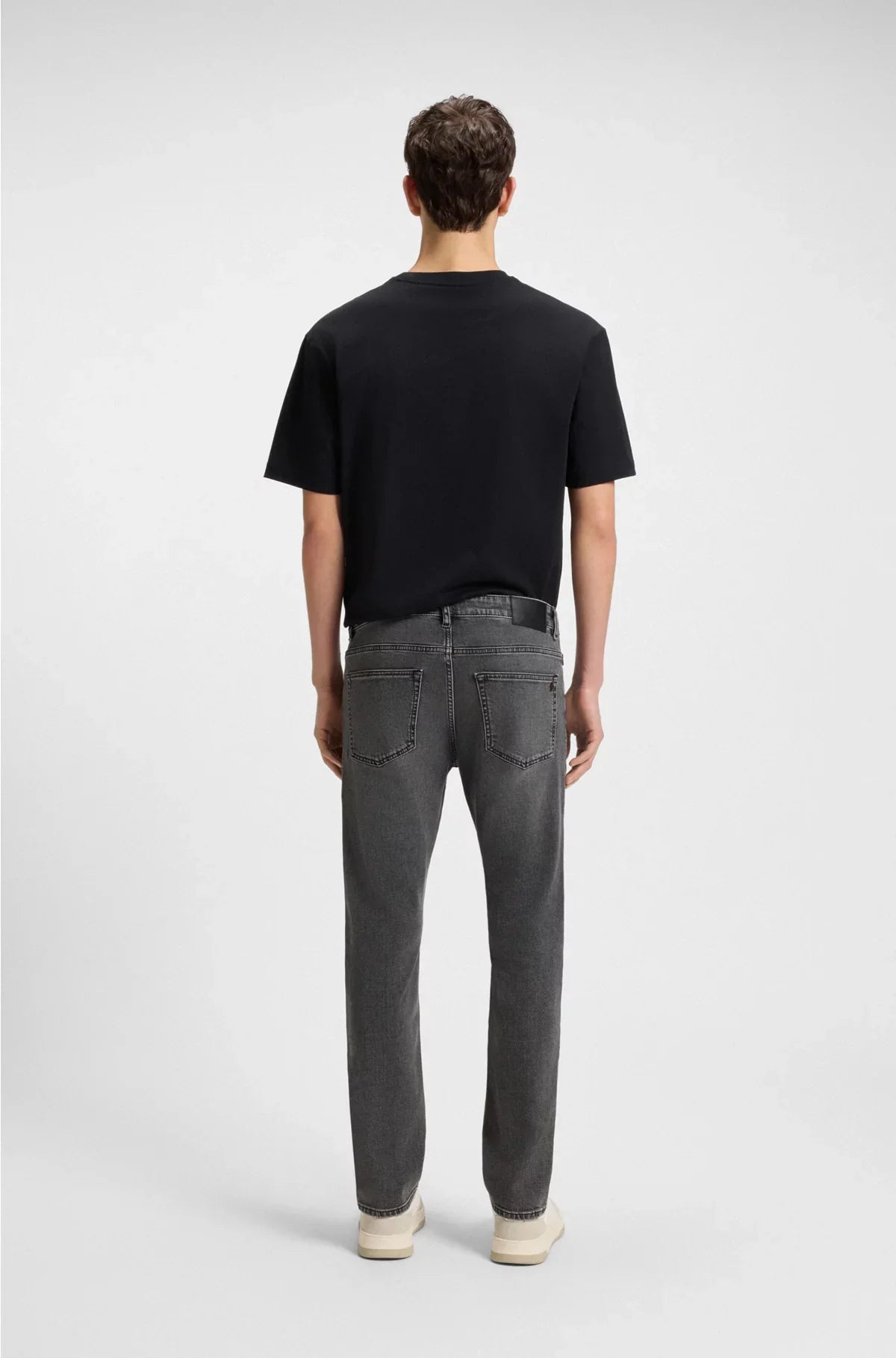 DELAWARE SLIM-FIT JEANS IN GREY COMFORT-STRETCH DENIM