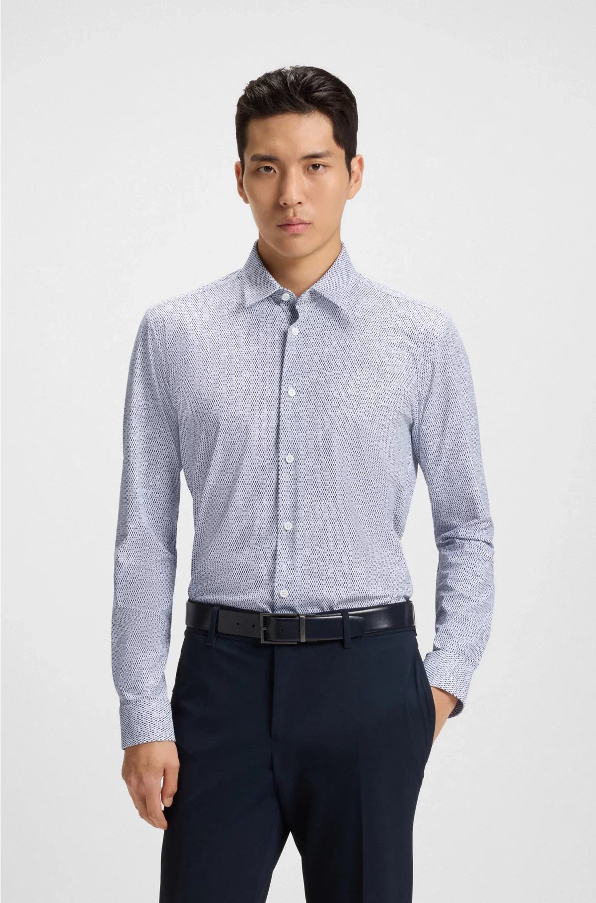SLIM-FIT SHIRT IN PRINTED PERFORMANCE-STRETCH JERSEY