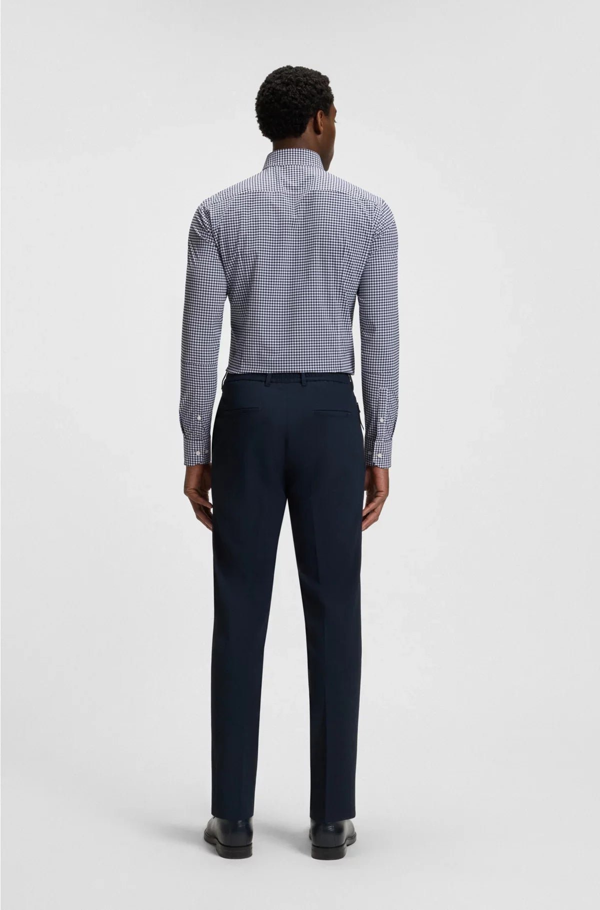 SLIM-FIT SHIRT IN CHECKED PERFORMANCE-STRETCH POPLIN