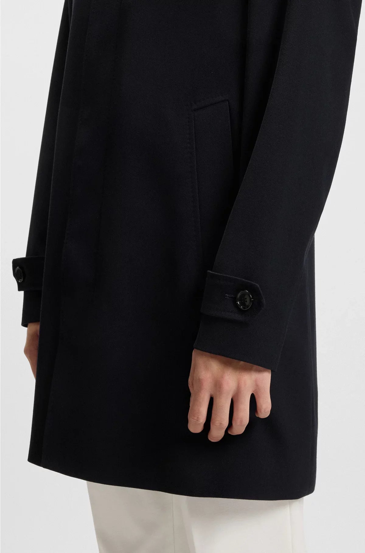 REGULAR-FIT WATER-REPELLENT COAT IN WOOL