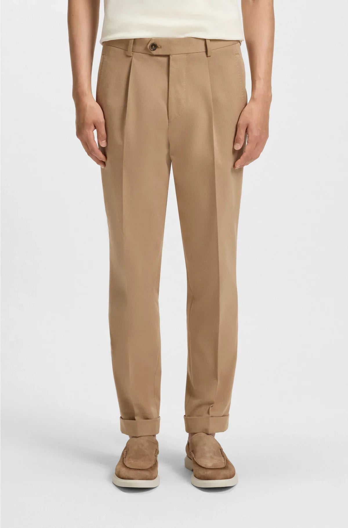 RELAXED-FIT TROUSERS IN COTTON-BLEND TWILL