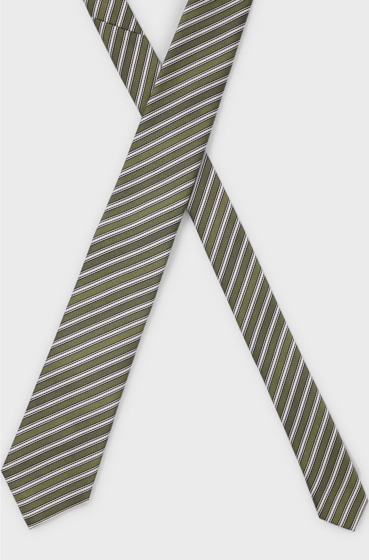 CRAVATTA A RIGHE DIAGONALI IN JACQUARD DI SETA ITALIANA