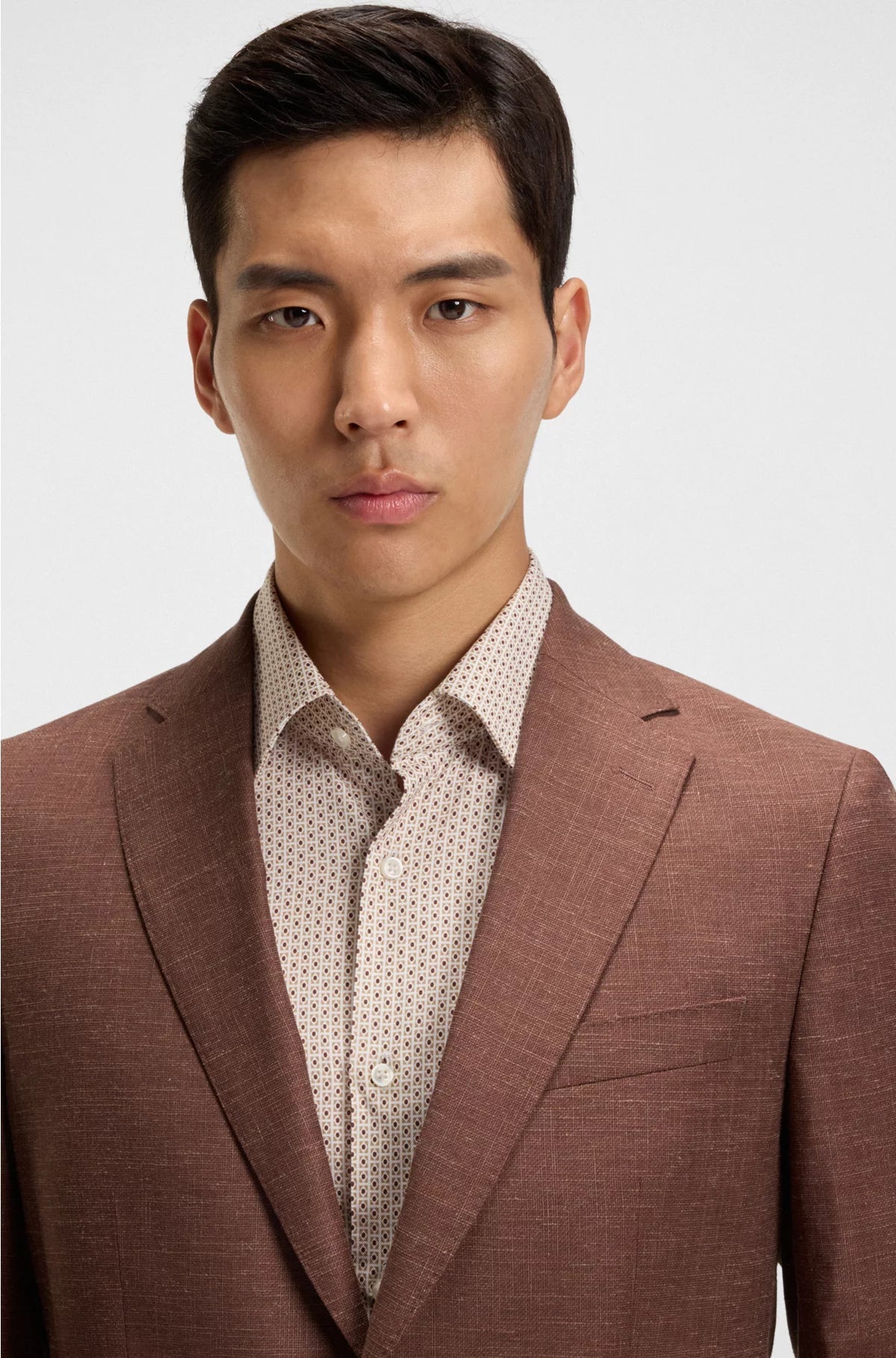 SLIM-FIT BLAZER IN PATTERNED STRETCH FABRIC