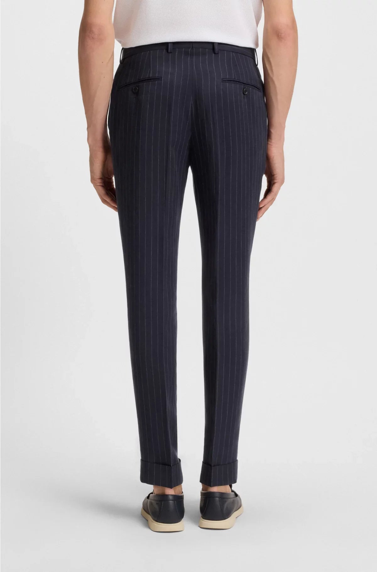 SLIM-FIT SUIT WITH VERTICAL STRIPE