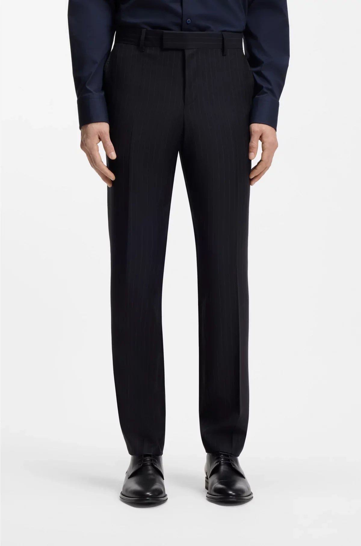 SLIM-FIT SUIT IN STRIPED VIRGIN WOOL