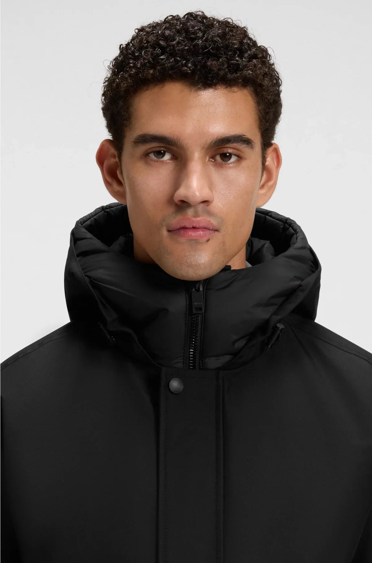 WATER-REPELLENT JACKET WITH CONTRASTING INSERT