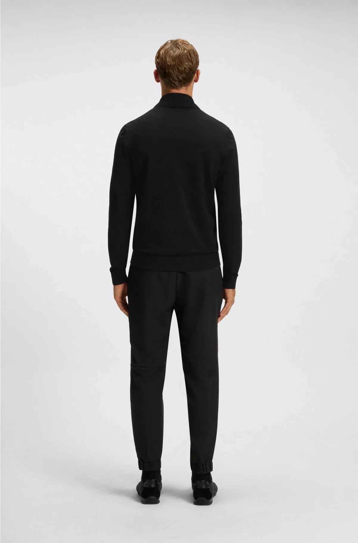 KNITTED CARDIGAN IN STRETCH FABRIC WITH STRUCTURED FRONT