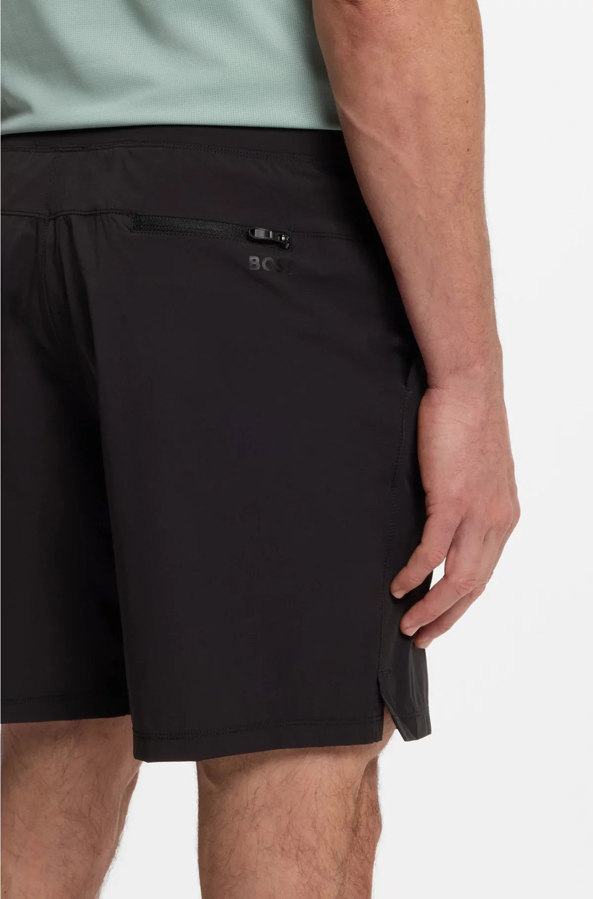 ACTIVE WATER-REPELLENT SHORTS WITH FOUR-WAY STRETCH
