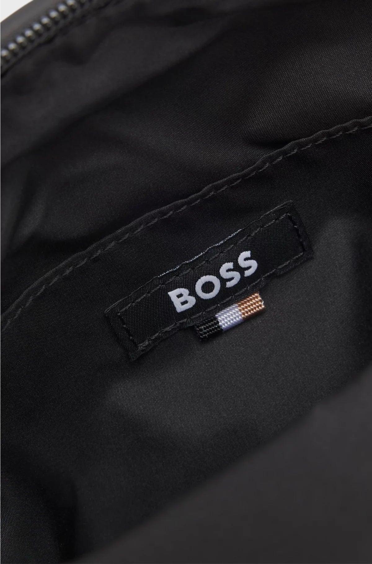 BORSA REPORTER IN TESSUTO SPALMATO CON PATCH LOGO