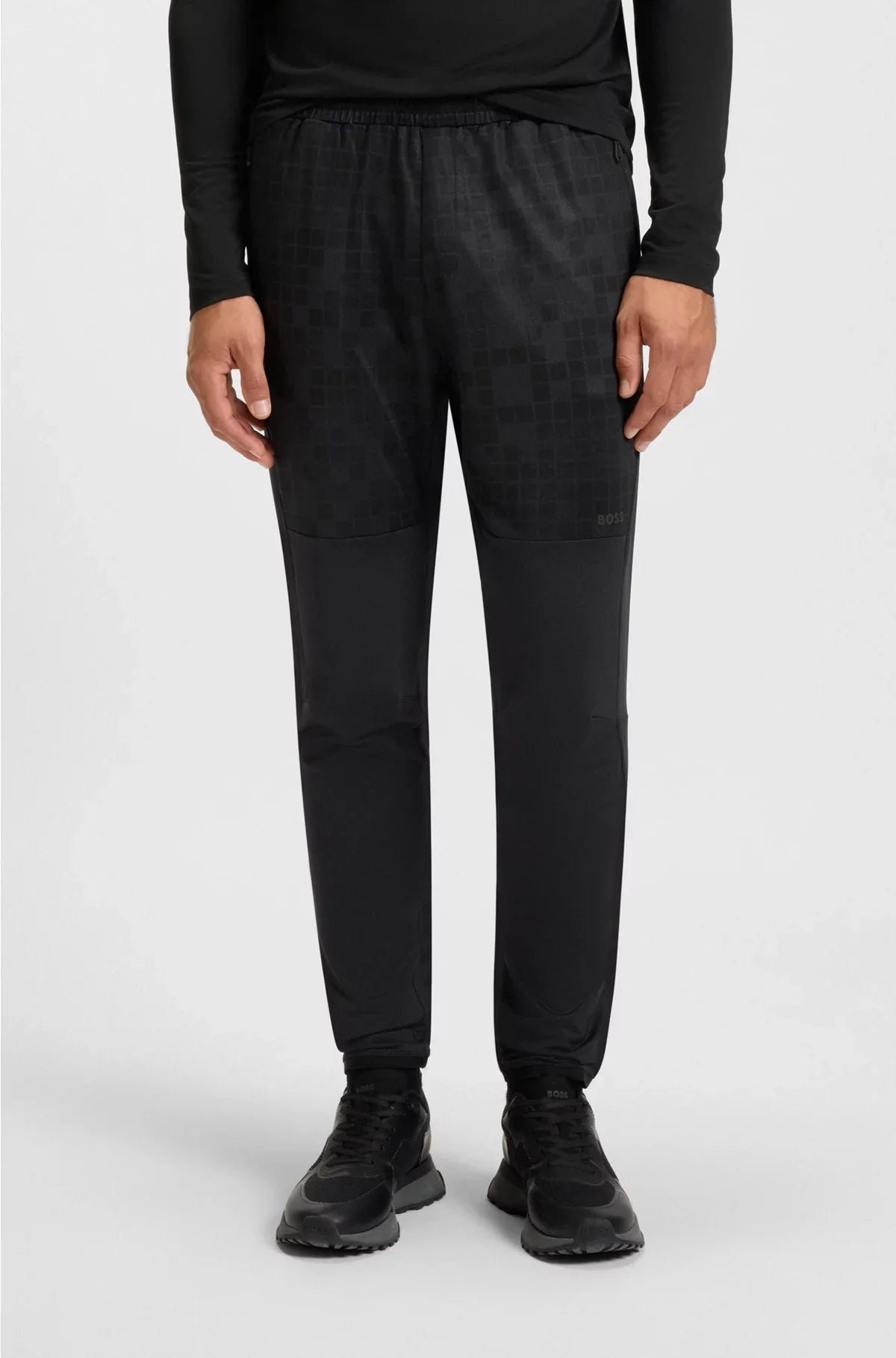 ACTIVE TRACKSUIT BOTTOMS IN GRAPHIC-PRINT PERFORMANCE FABRIC