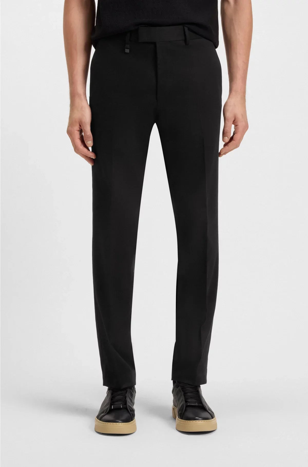 CHINOS IN STRETCH COTTON AND CASHMERE