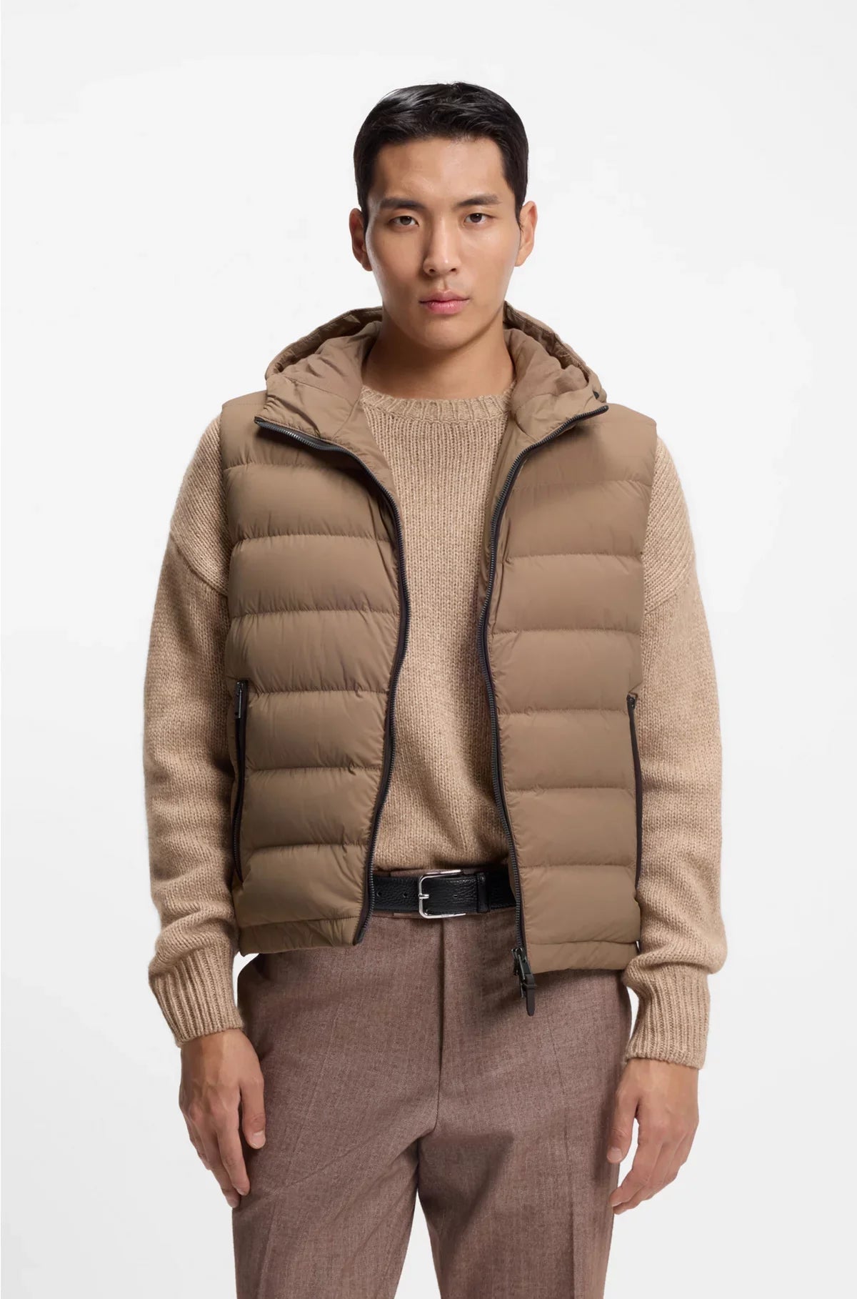 WATER-REPELLENT HOODED GILET WITH DOWN FILLING