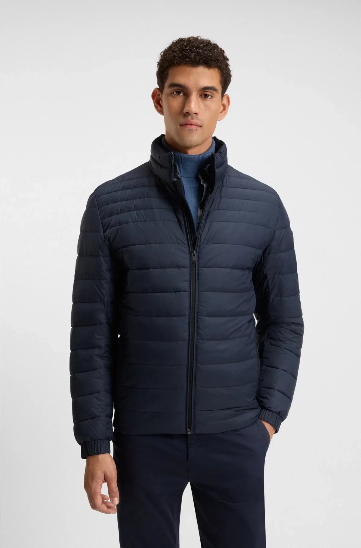 PACKABLE SLIM-FIT JACKET WITH WATER-REPELLENT MIXED QUILTING