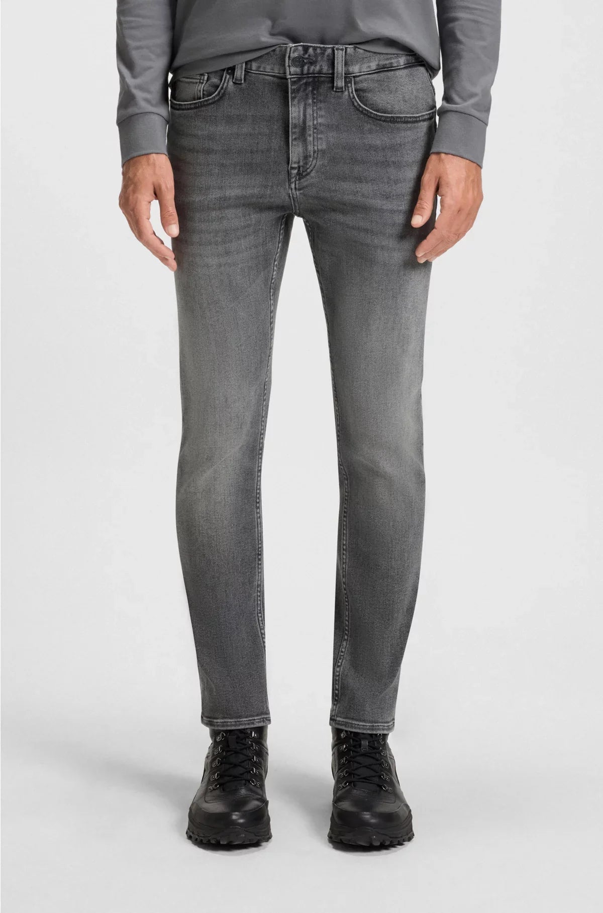 DELAWARE SLIM-FIT JEANS IN GREY SOFT-MOTION DENIM