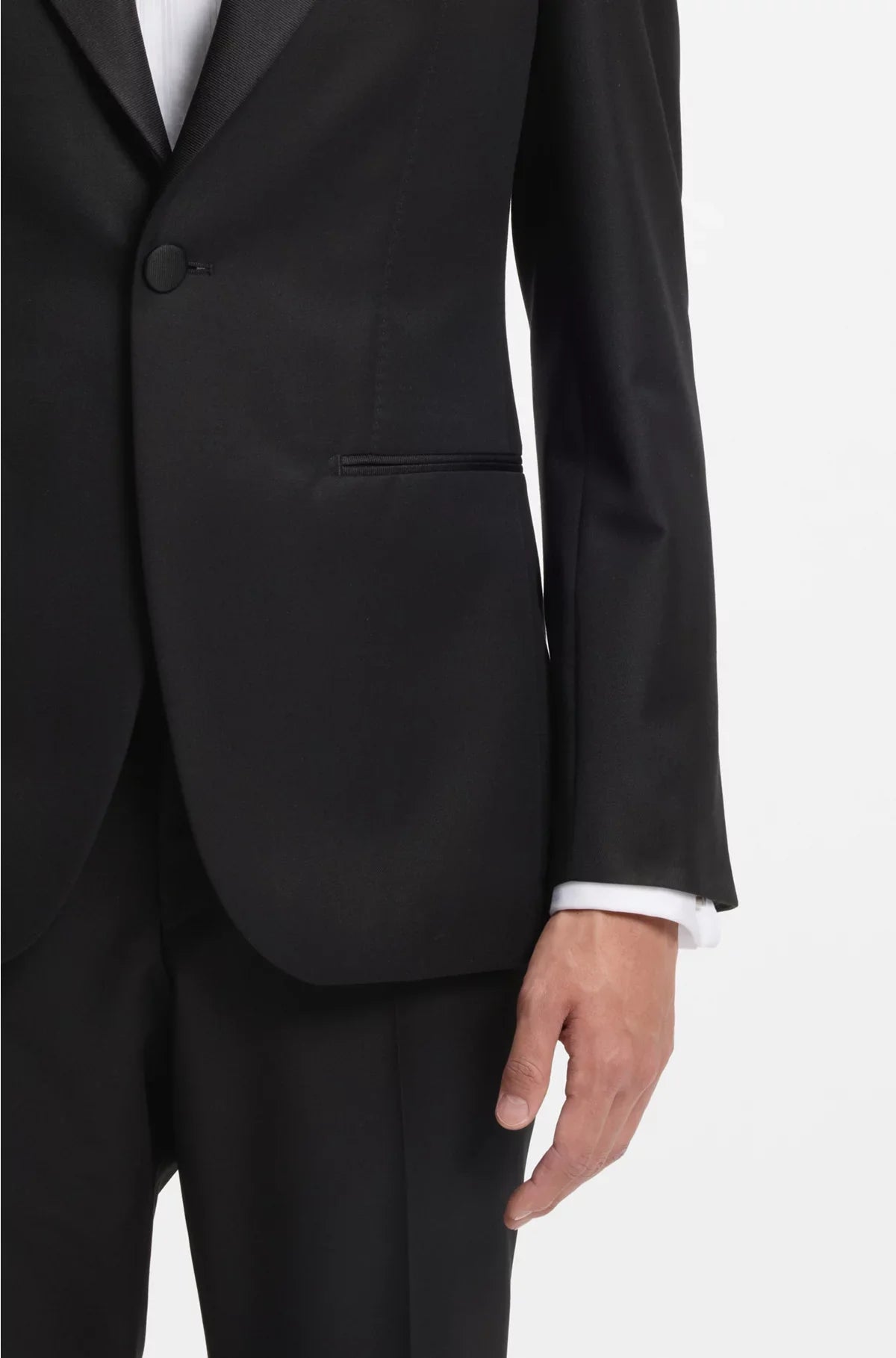 TWO-PIECE SLIM-FIT TUXEDO SUIT BLENDED WITH SILK