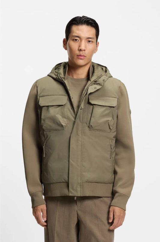 HOODED REGULAR-FIT JACKET WITH GORE-TEX?
