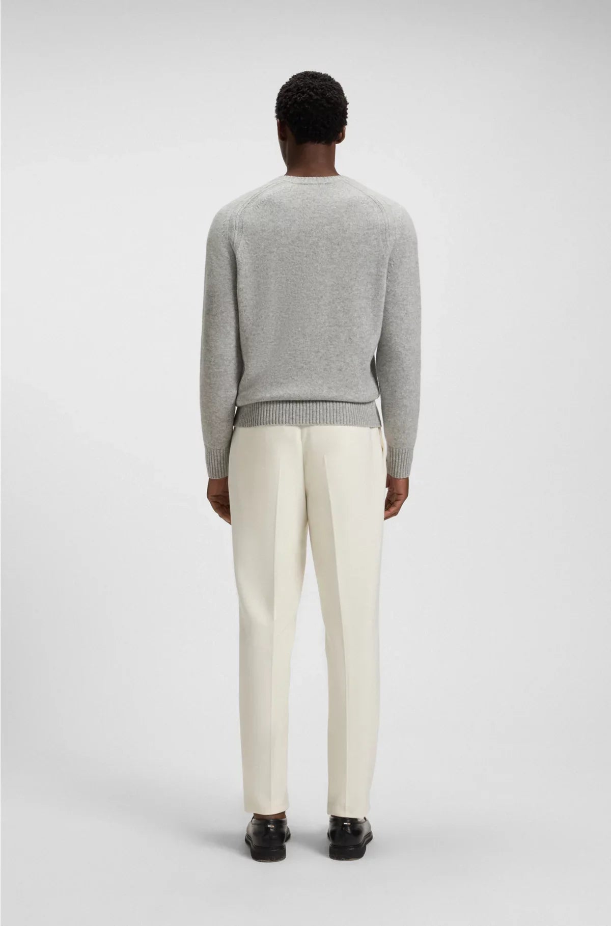 REGULAR-FIT SWEATER IN CASHMERE