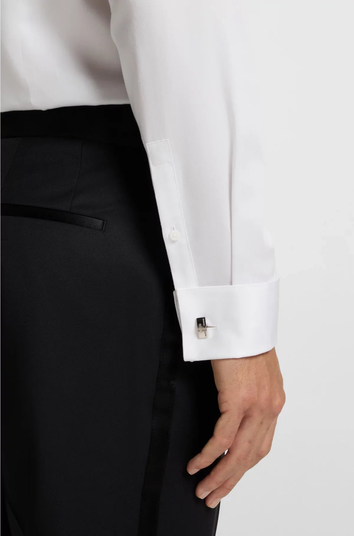 SLIM-FIT SHIRT IN EASY-IRON COTTON SATIN