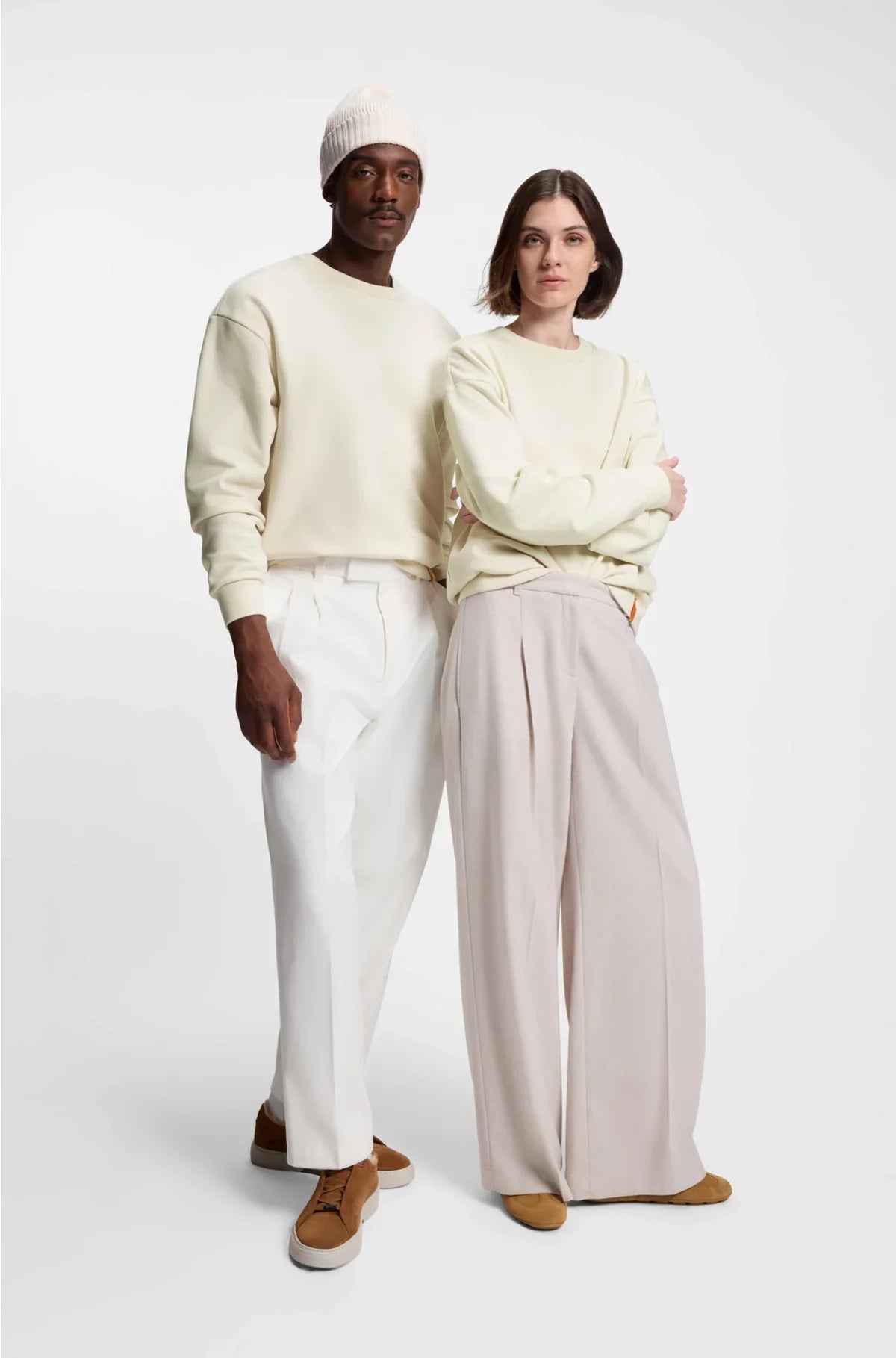 ALL-GENDER SWEATSHIRT IN A COTTON BLEND