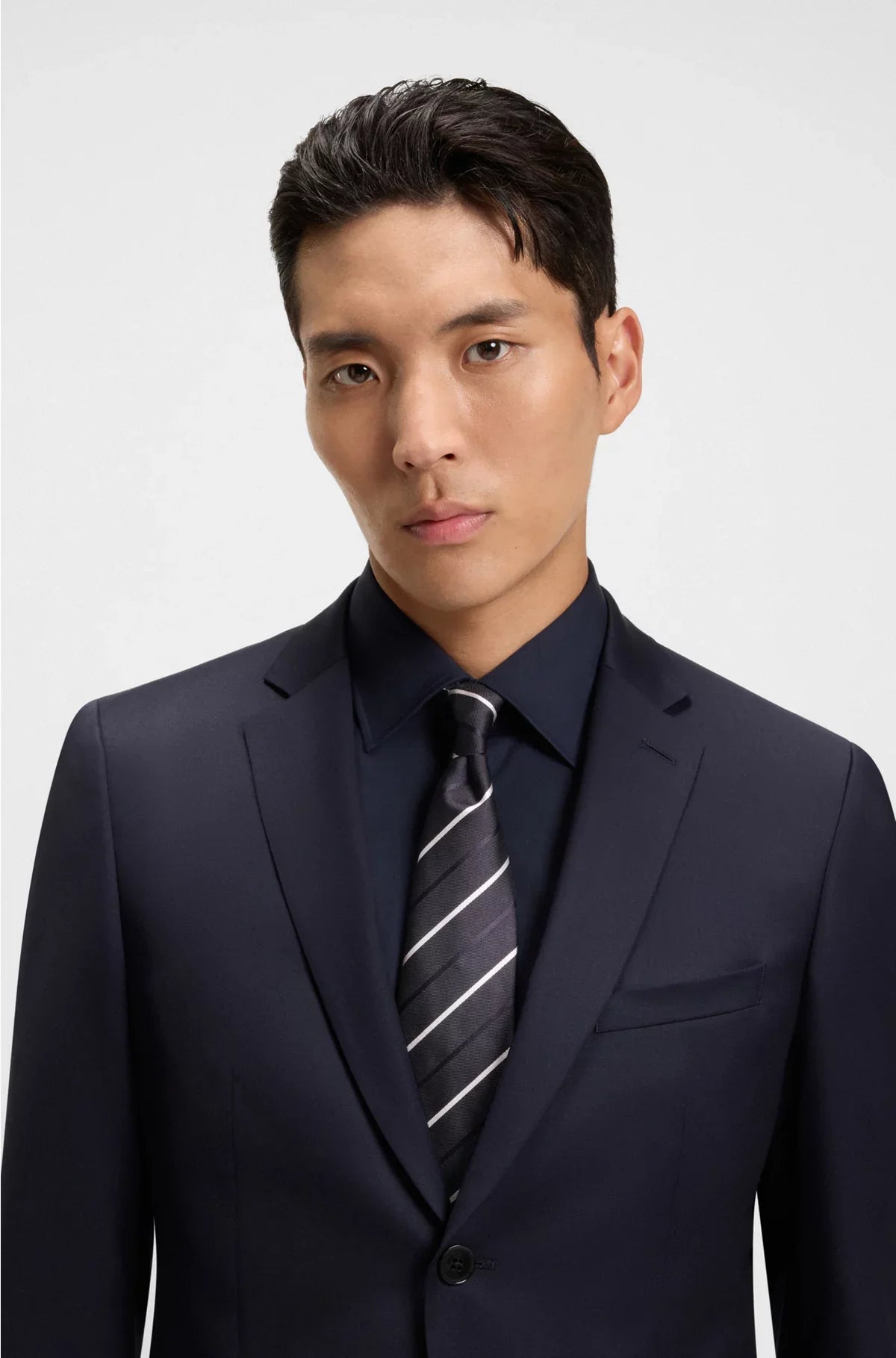 TIE WITH DIAGONAL STRIPE IN SILK BLEND