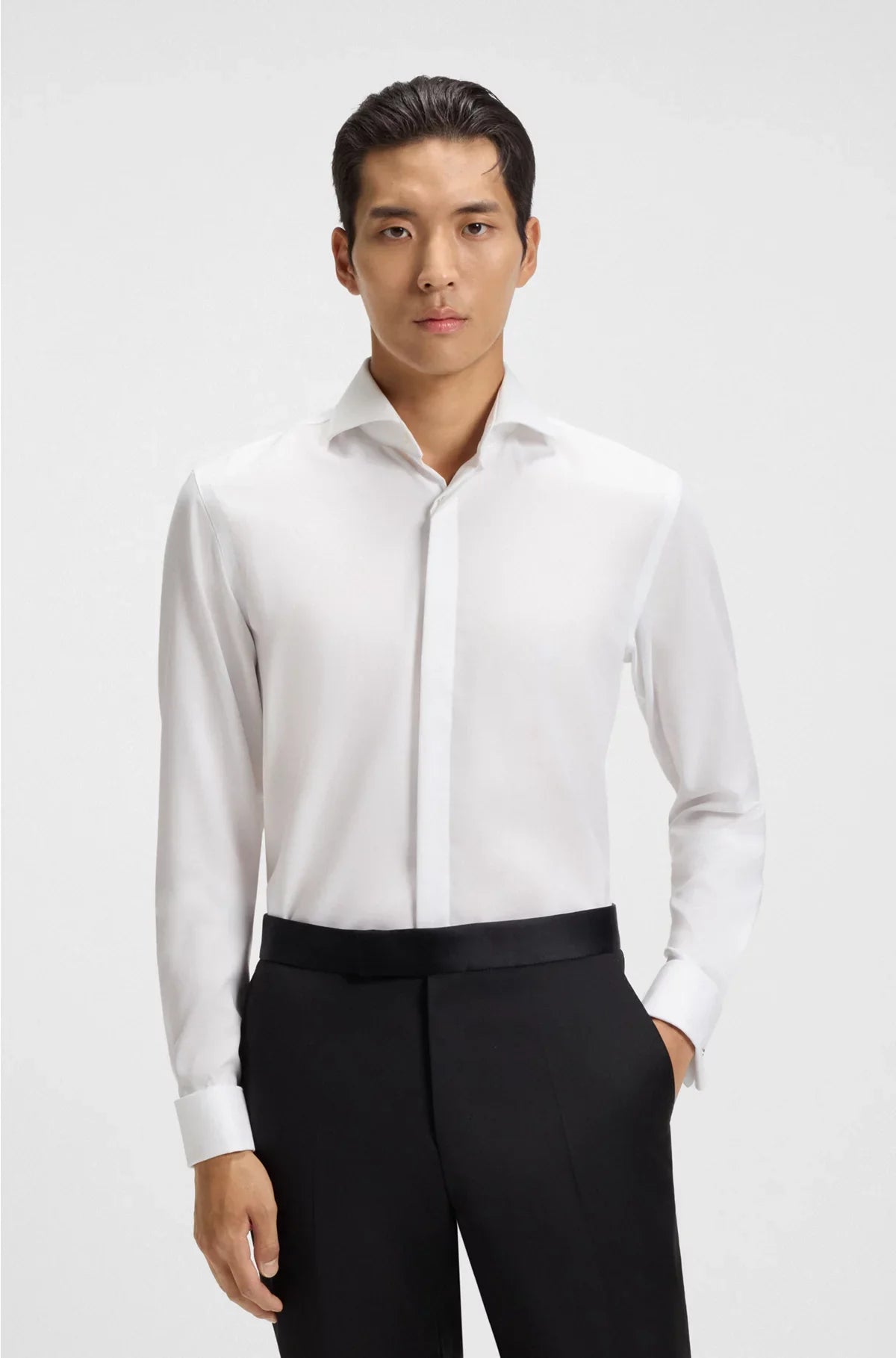 SLIM-FIT SHIRT IN WRINKLE-RESISTANT OXFORD COTTON