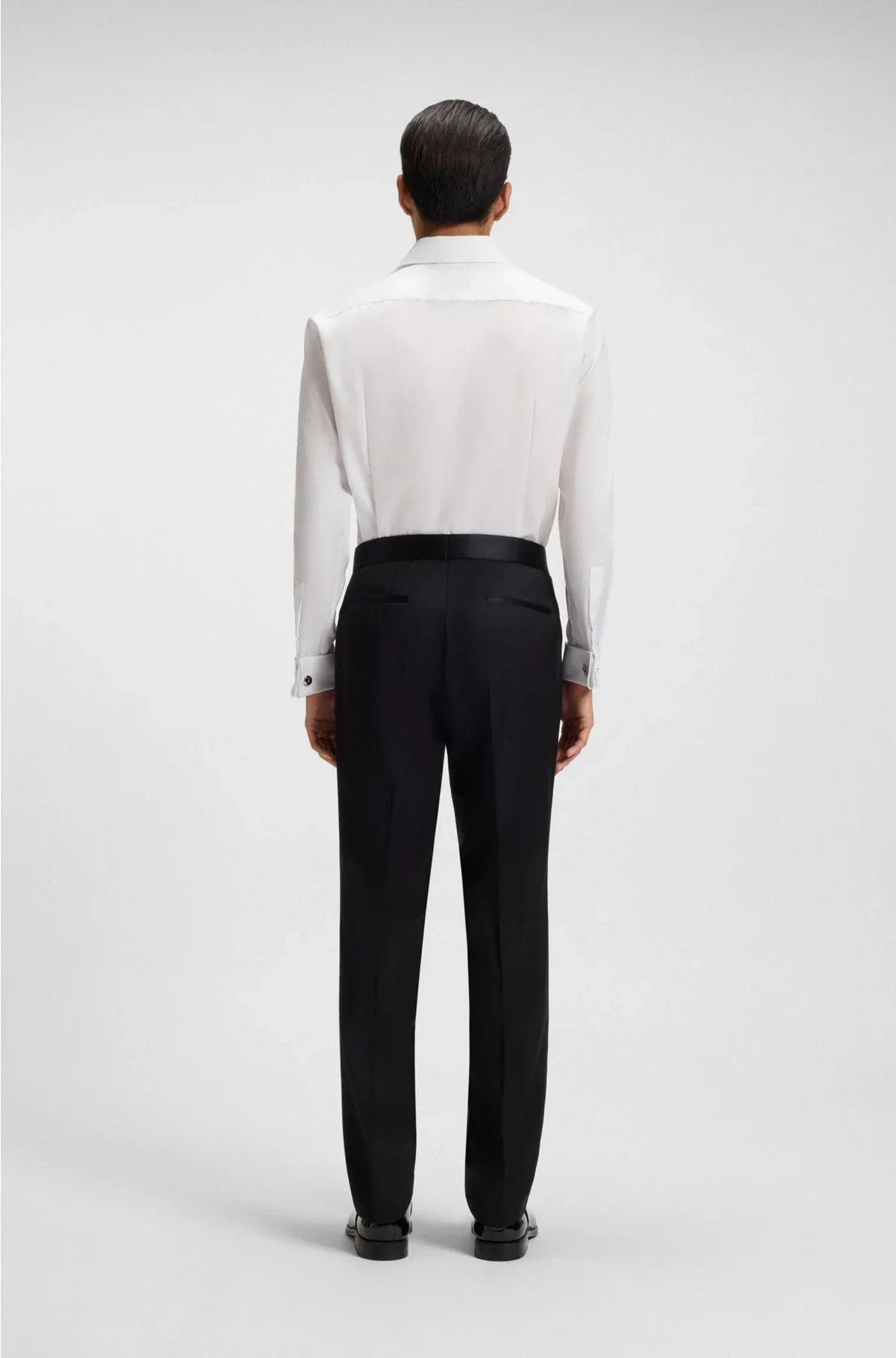 SLIM-FIT SHIRT IN WRINKLE-RESISTANT OXFORD COTTON