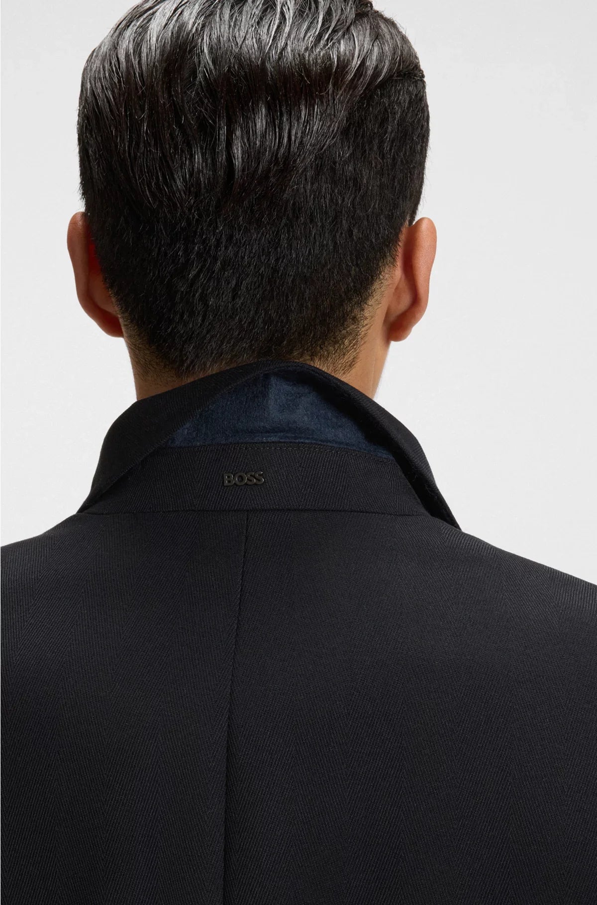 SLIM-FIT WATER-REPELLENT COAT WITH DETACHABLE INNER