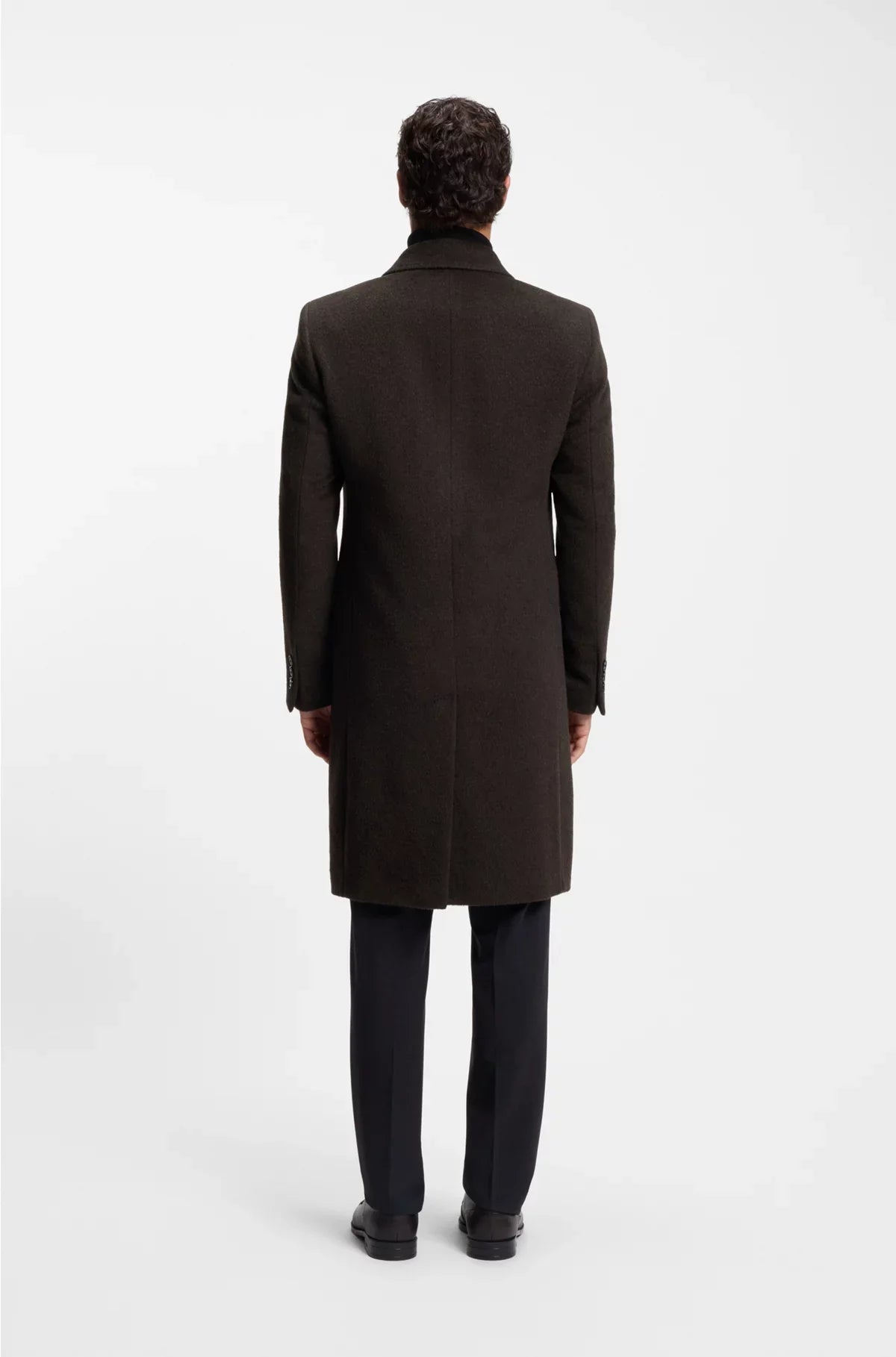 DOUBLE-BREASTED COAT IN AN ALPACA BLEND