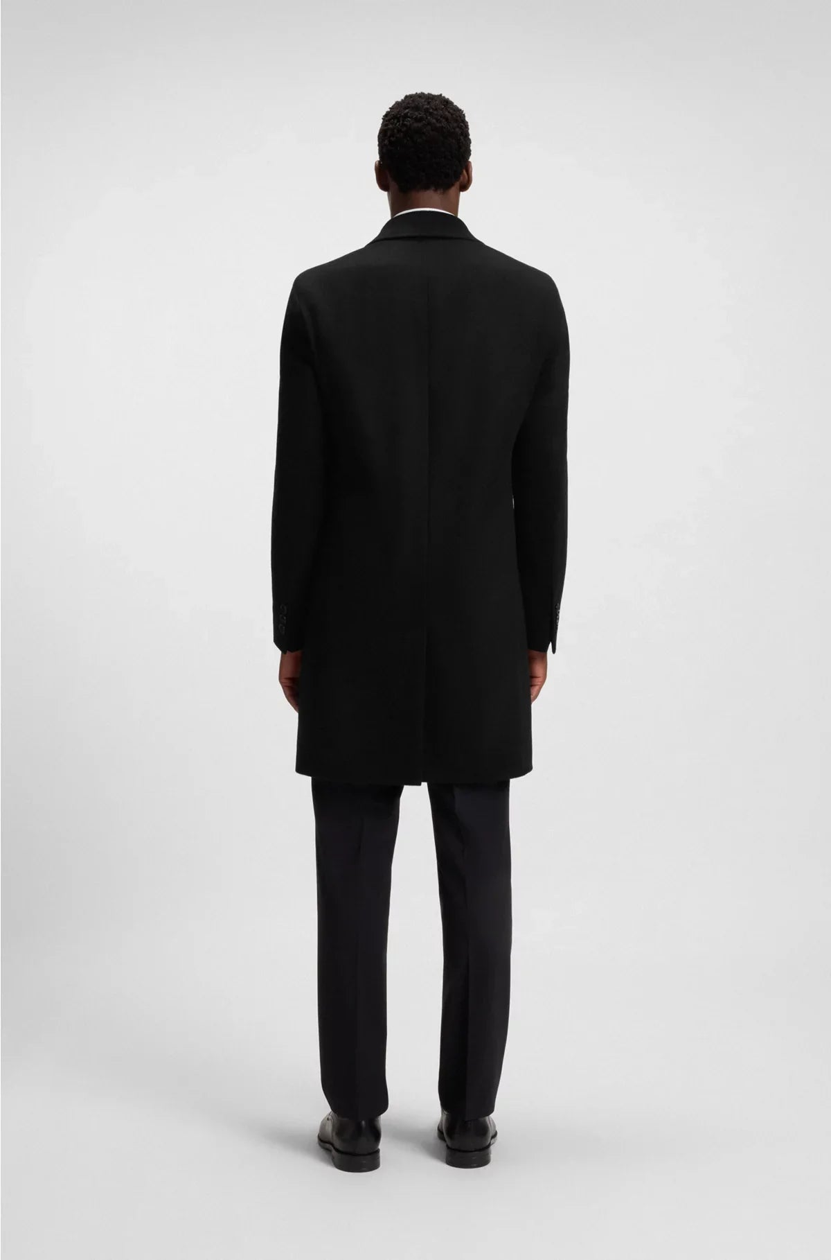 SLIM-FIT COAT IN CASHMERE