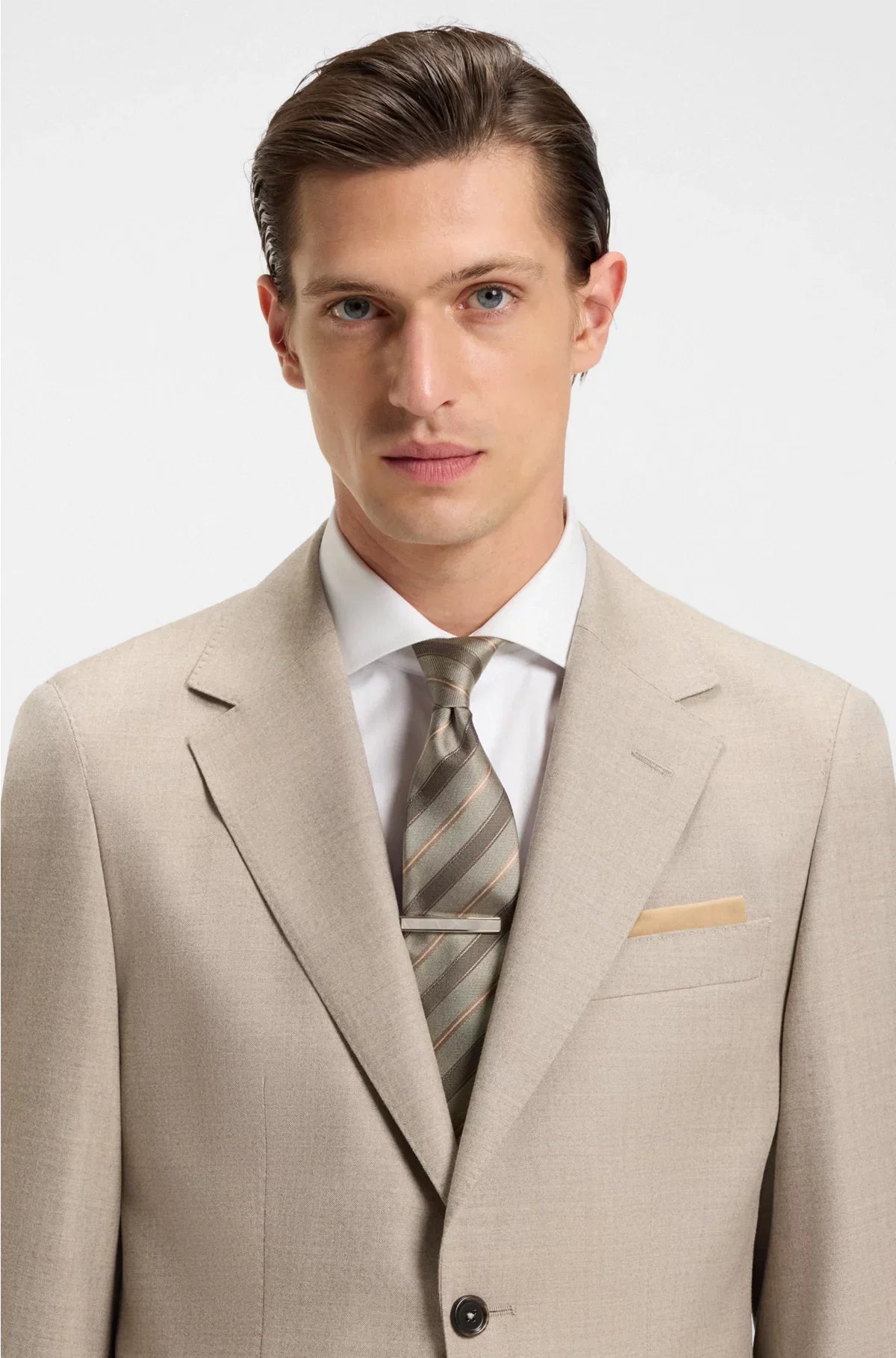DIAGONAL-STRIPED TIE IN SILK JACQUARD