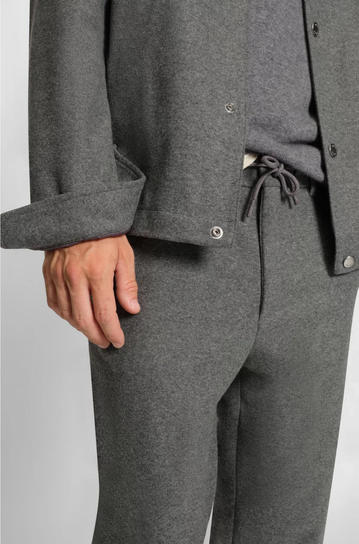 TAPERED-FIT TROUSERS IN BRUSHED STRETCH FLANNEL