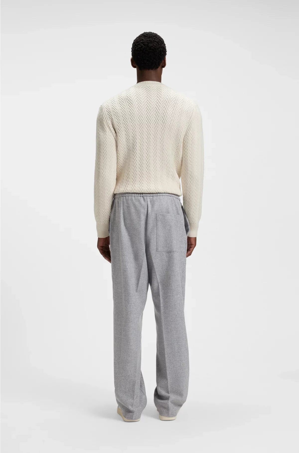 TAPERED-FIT TROUSERS IN A WOOL BLEND
