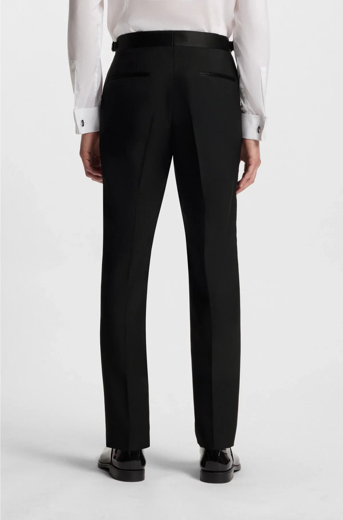 TWO-PIECE TUXEDO SUIT IN AN ITALIAN WOOL BLEND