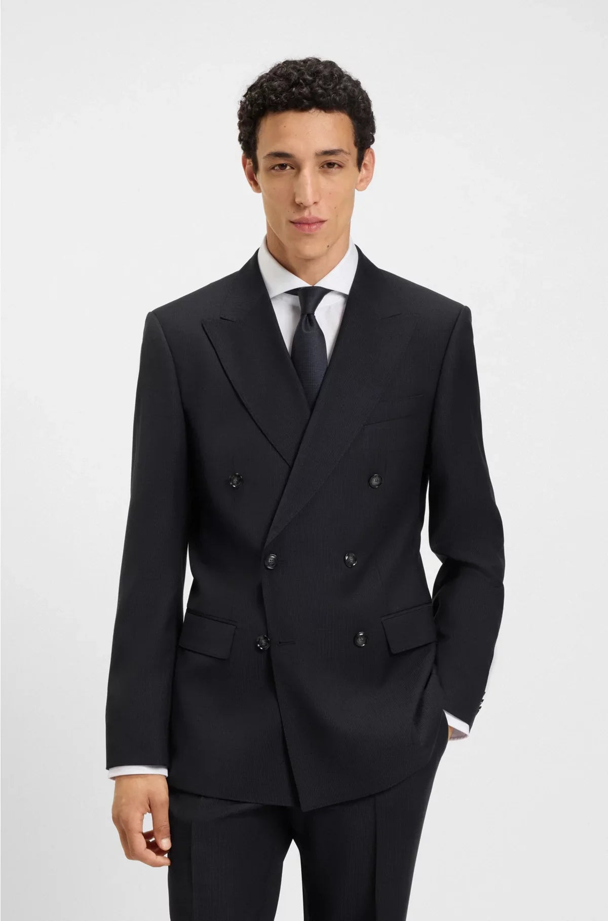TWO-PIECE SLIM-FIT SUIT IN PINSTRIPE VIRGIN WOOL