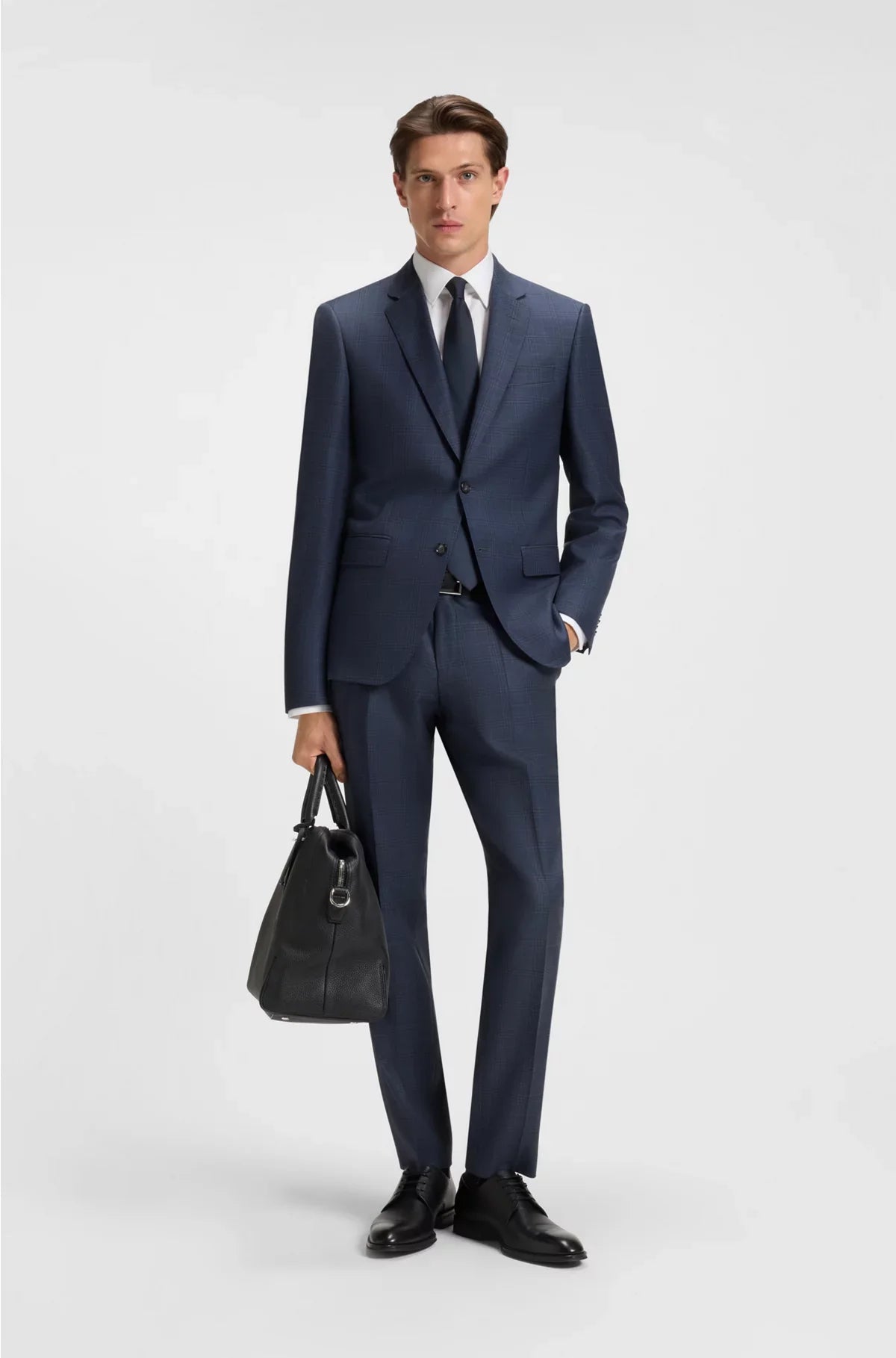 TWO-PIECE SLIM-FIT SUIT IN CHECKED VIRGIN WOOL