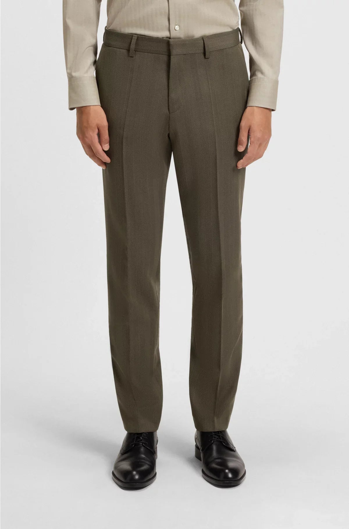 TWO-PIECE SLIM-FIT SUIT IN A HERRINGBONE WOOL BLEND