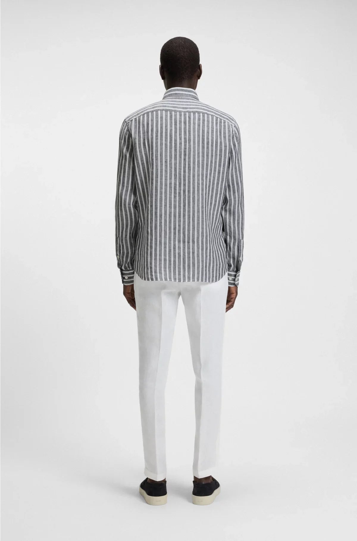 REGULAR-FIT SHIRT IN STRIPED LINEN CHAMBRAY