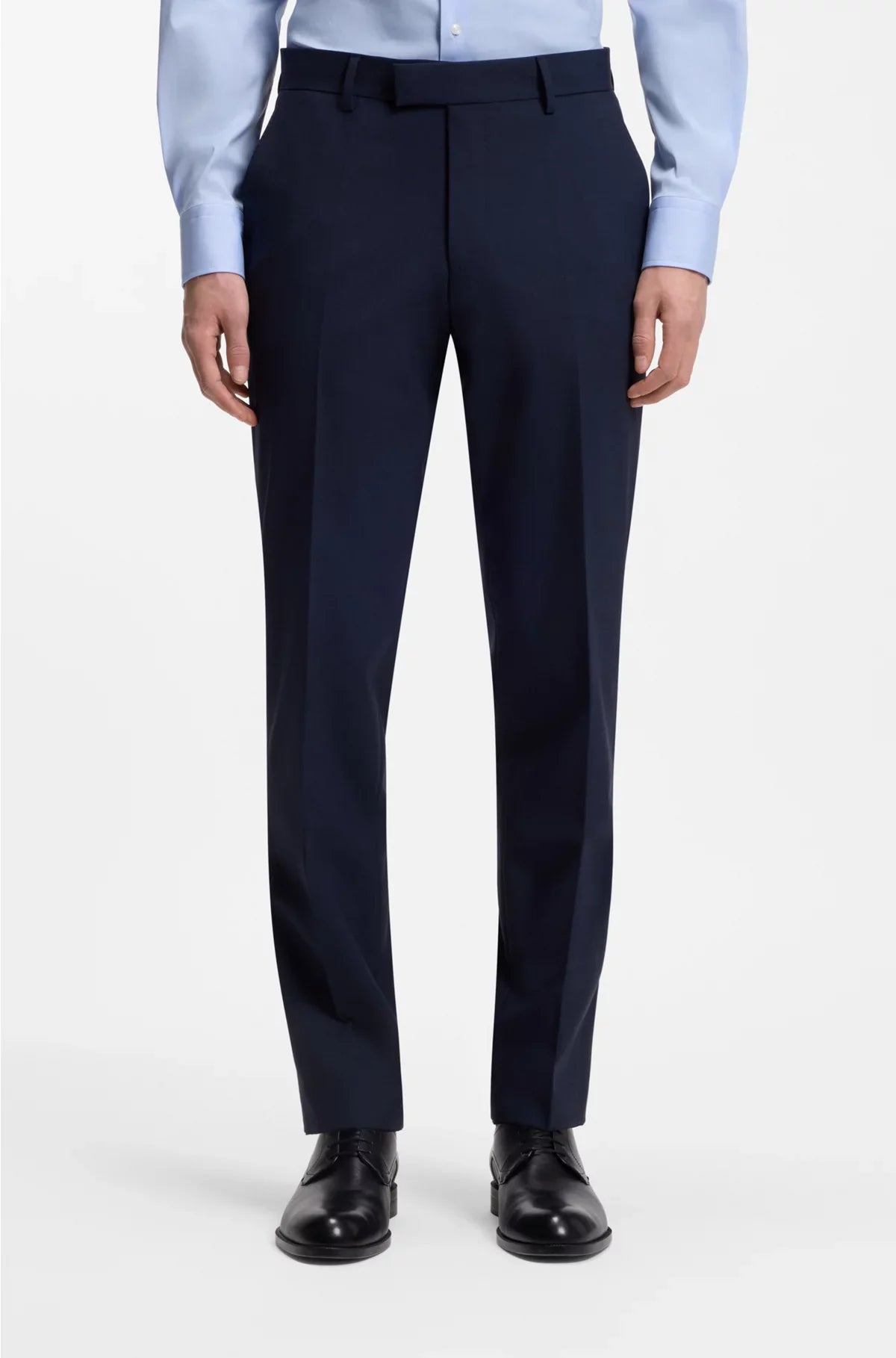REGULAR-FIT SUIT IN STRETCH VIRGIN WOOL