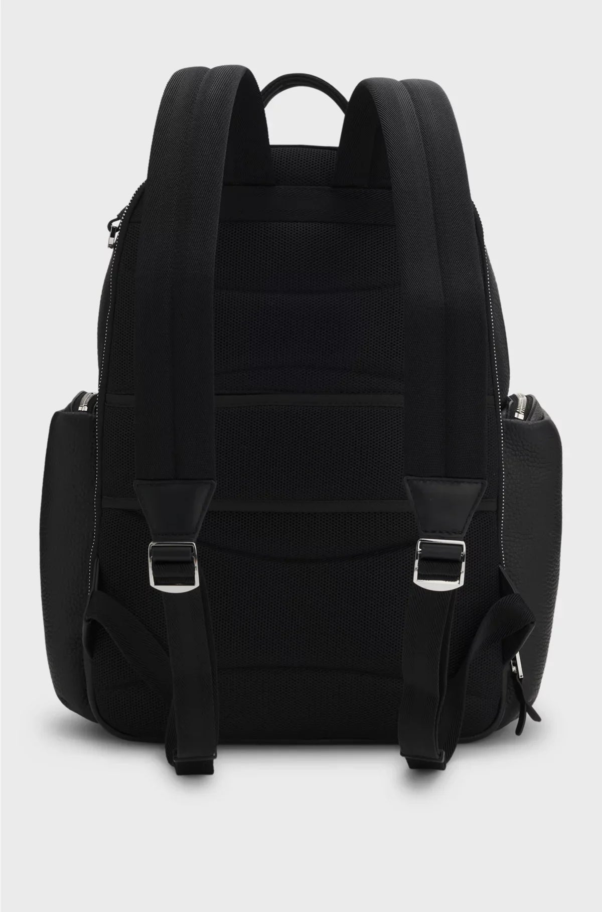 ITALIAN-LEATHER BACKPACK WITH ZIPPED SIDE POCKETS