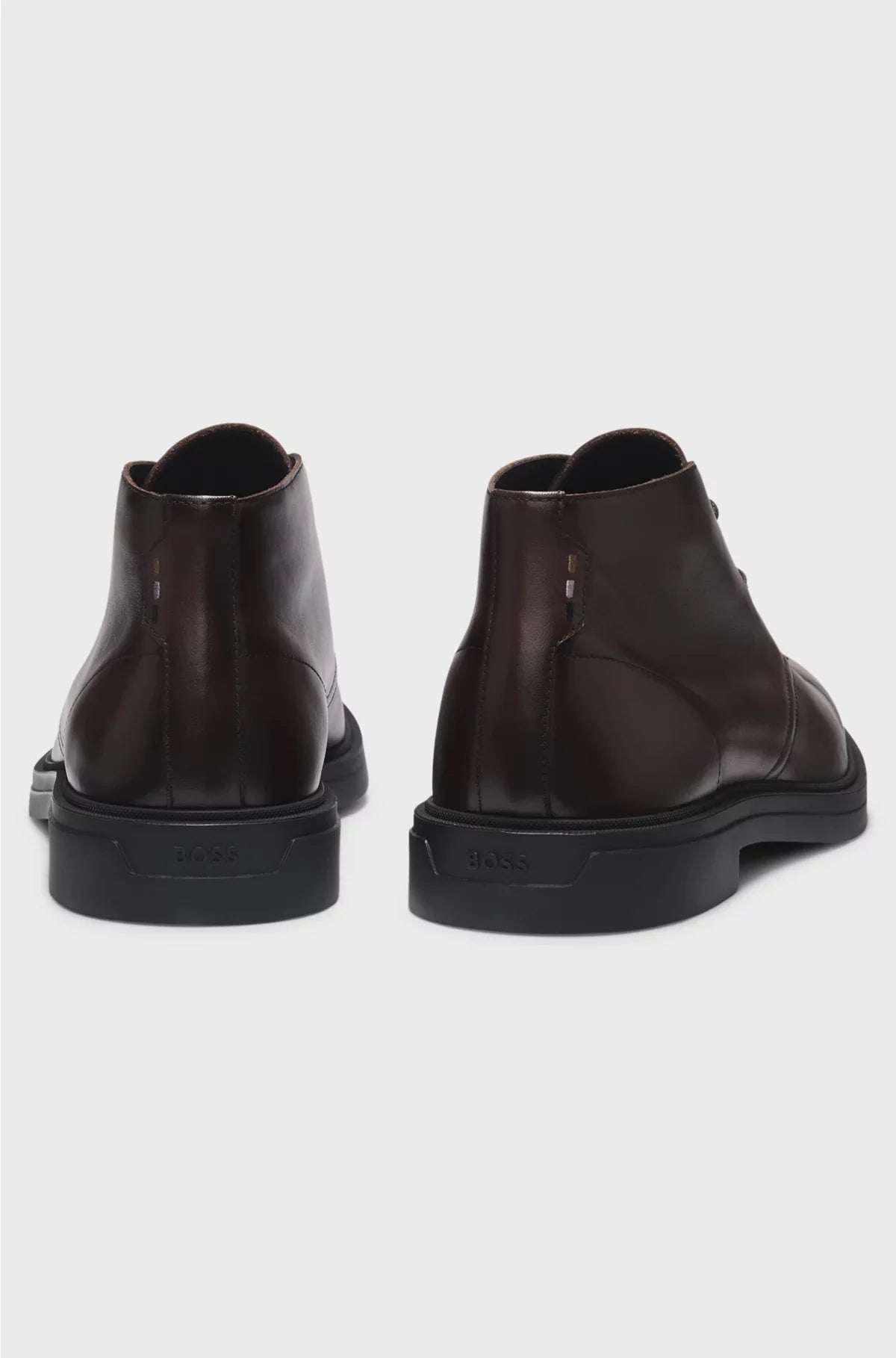 LEATHER DESERT BOOTS WITH SIGNATURE STRIPE