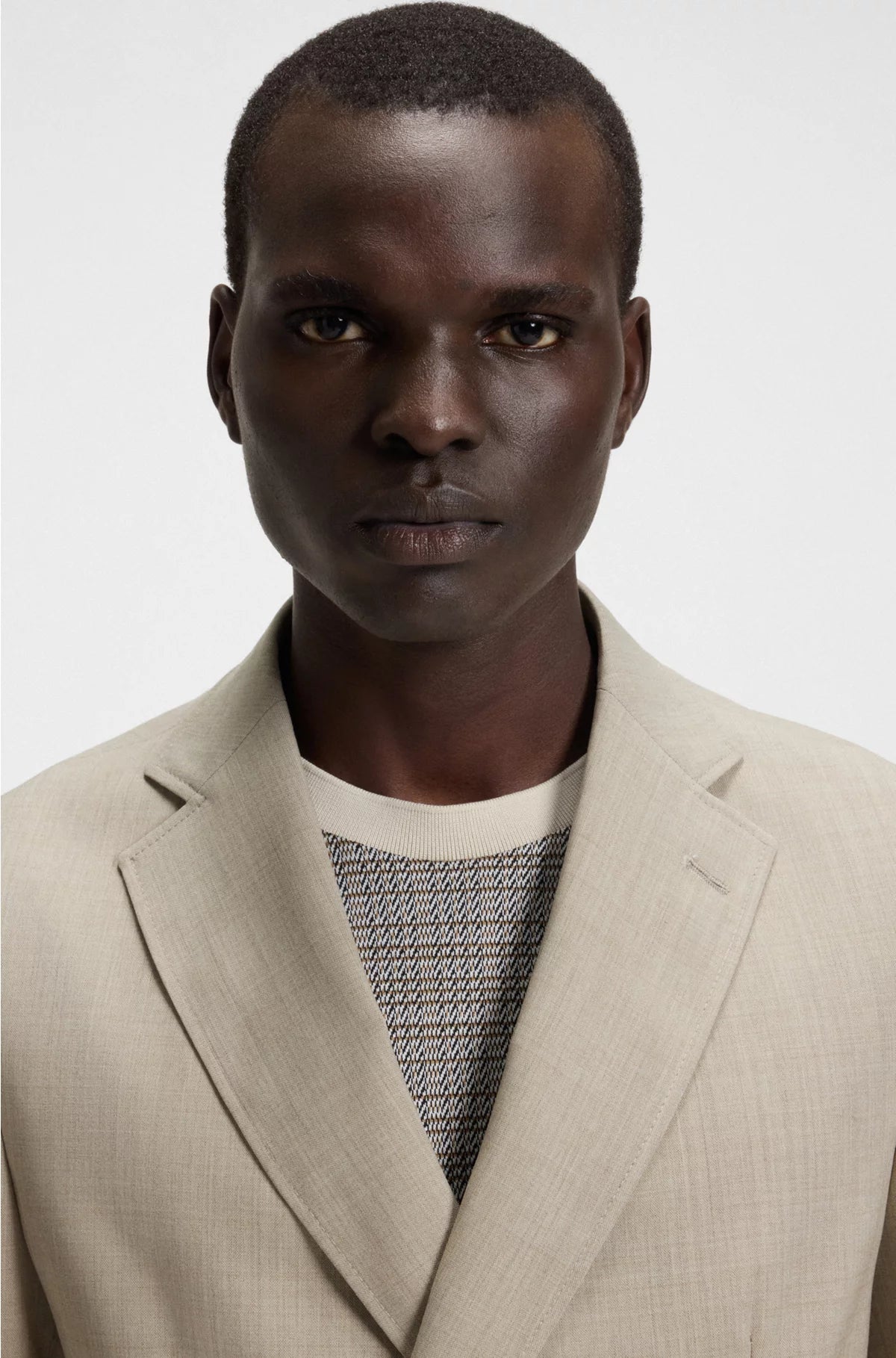 DOUBLE-BREASTED BLAZER INMICRO-PATTERNED VIRGIN WOOL