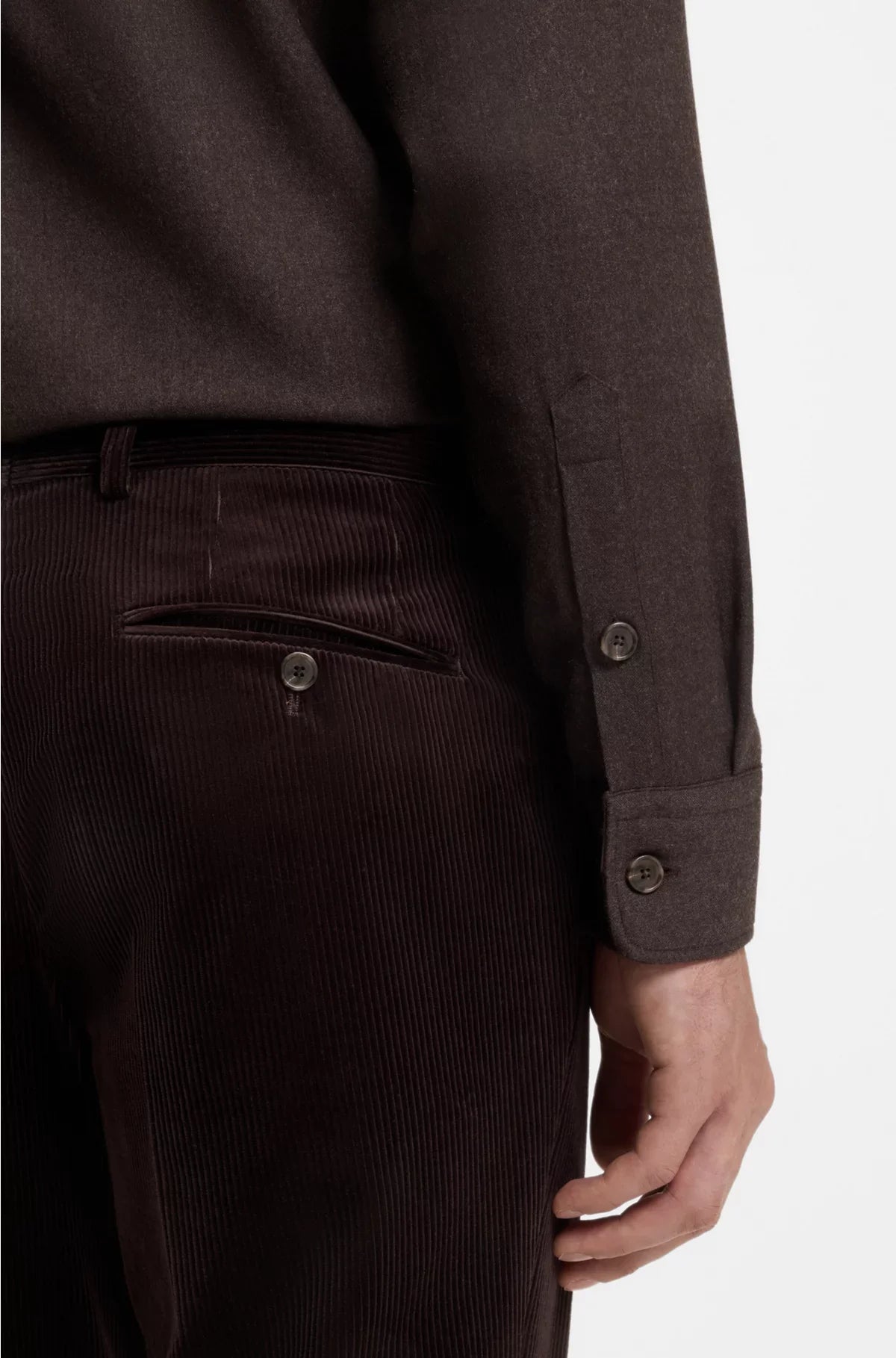 RELAXED-FIT SHIRT IN VIRGIN WOOL