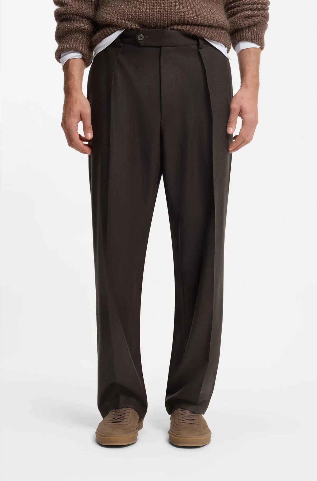 RELAXED-FIT TROUSERS IN VIRGIN WOOL
