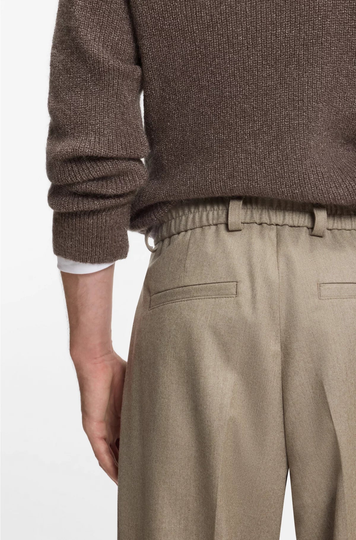 RELAXED-FIT TROUSERS IN VIRGIN WOOL