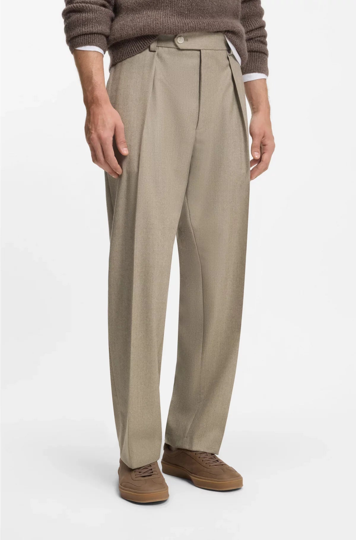 RELAXED-FIT TROUSERS IN VIRGIN WOOL