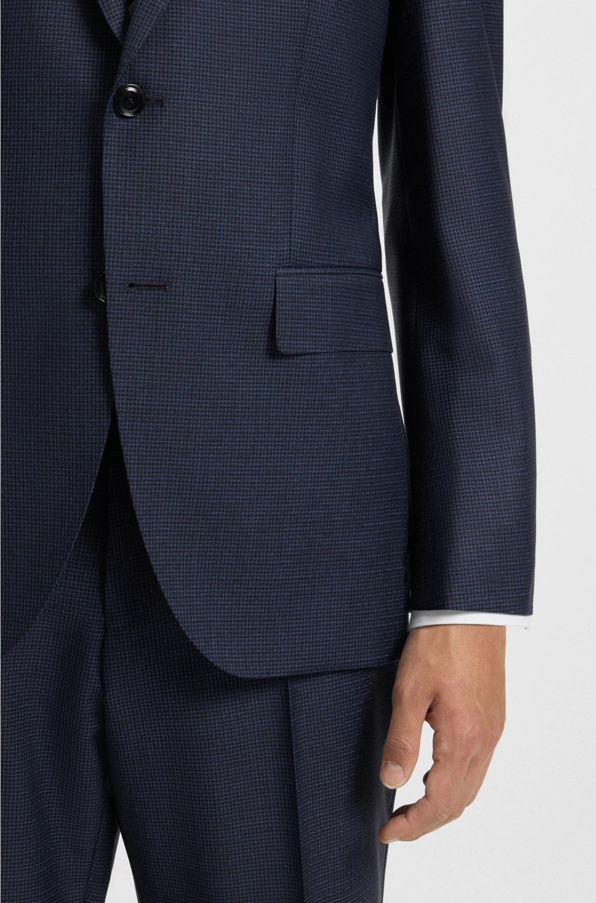 TWO-PIECE REGULAR-FIT SUIT IN VIRGIN WOOL