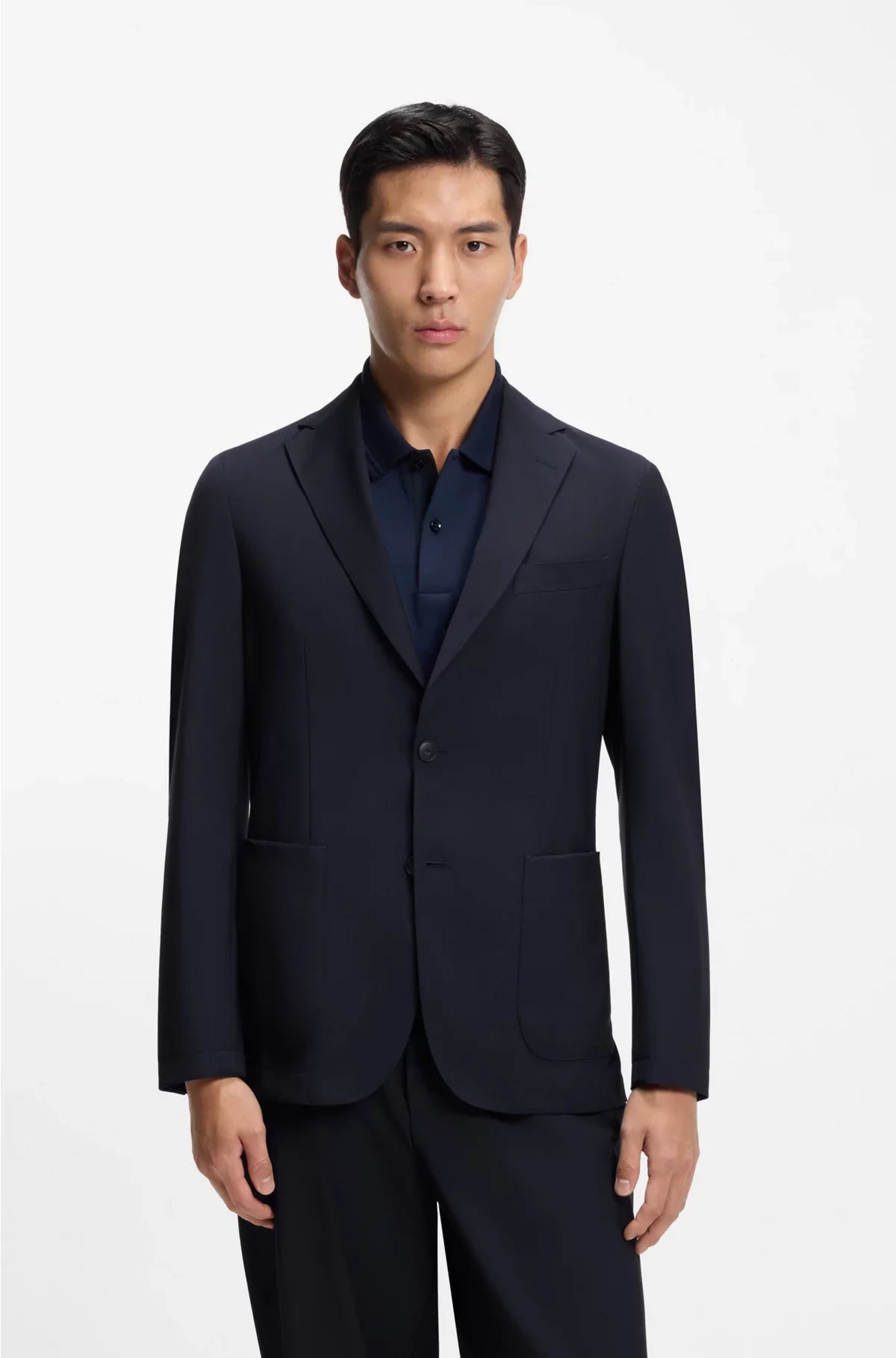 SLIM-FIT BLAZER IN A WASHABLE WOOL BLEND