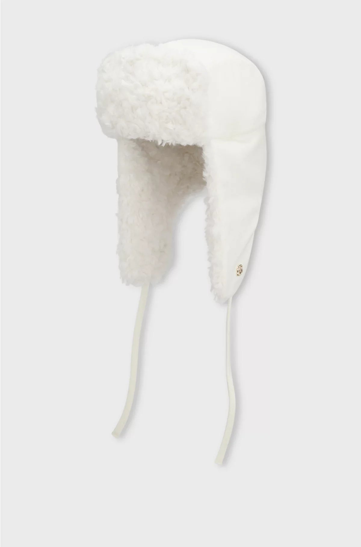 CAPPELLO CON FINITURE IN PELUCHE
