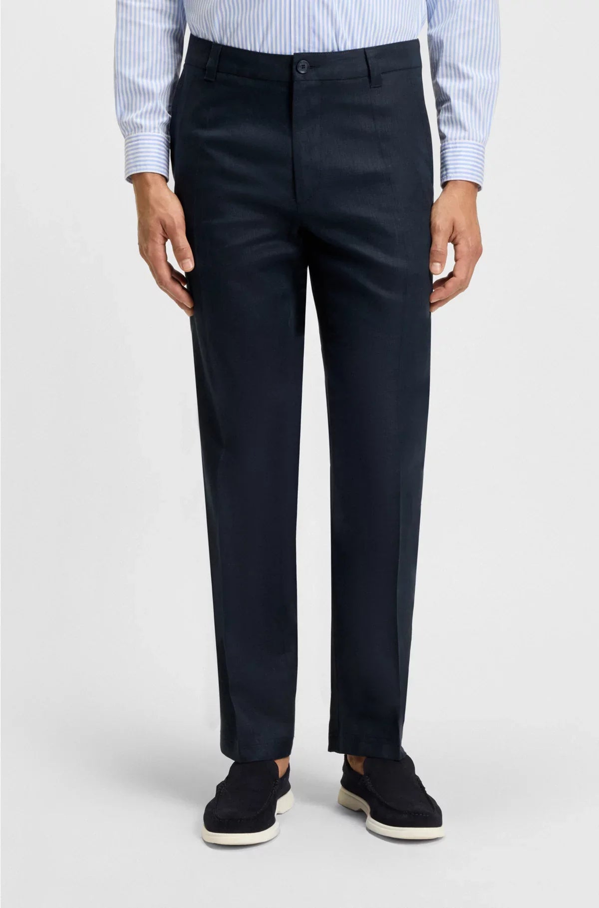 STRAIGHT-FIT TROUSERS IN LINEN