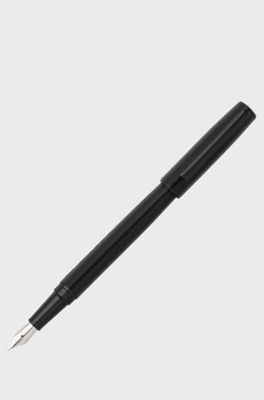 BLACK FOUNTAIN PEN WITH TONAL LOGO